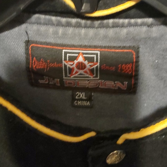 Batman jacket🎉🎉HP🎉🎉 - Picture 8 of 8